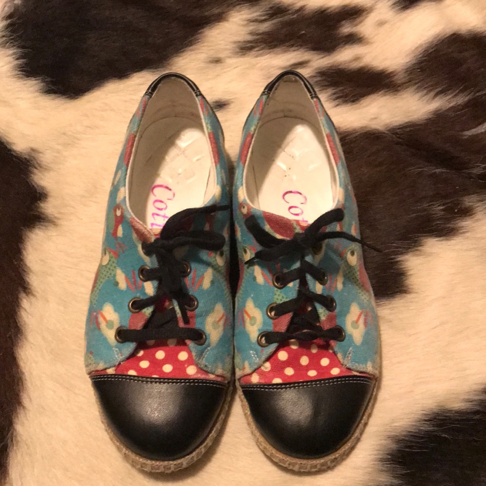 Cotton Canvas Shoes Size 37